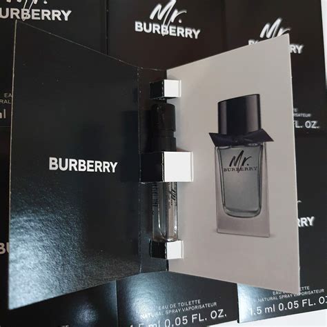 nước hoa nam mr burberry.